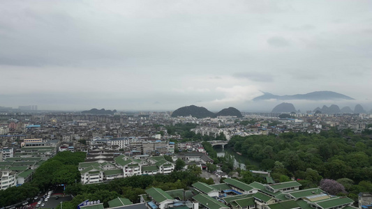 航拍烟雨迷雾桂林风光视频