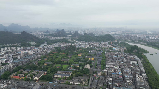 航拍烟雨迷雾桂林风光视频