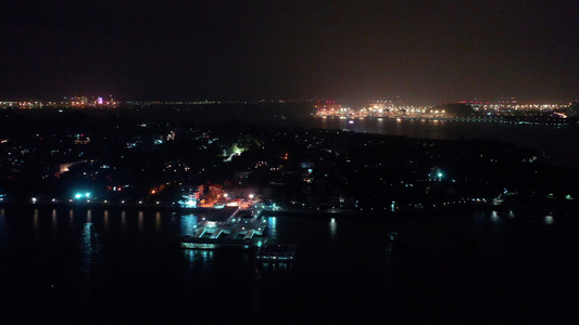 航拍中国福建厦门鼓浪屿风景名胜区夜晚夜景视频