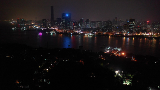 航拍中国福建厦门鼓浪屿风景名胜区夜晚夜景视频