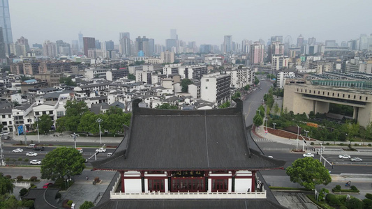 航拍湖南长沙湘江杜甫江阁地标建筑视频