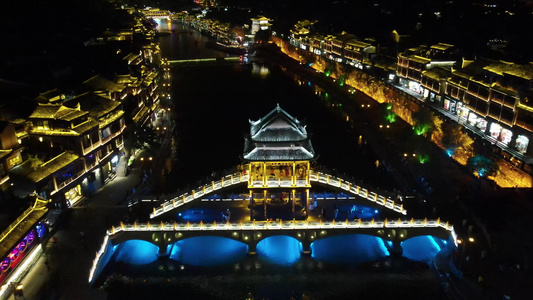 湖南凤凰古城雪桥夜景灯光航拍视频