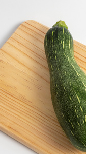 蔬菜蔬果新鲜的仔南瓜4k平移镜头视频