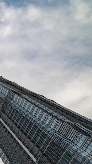 上海地标城市三件套高楼大厦仰拍大楼天空延时摄影环球金融中心20秒视频