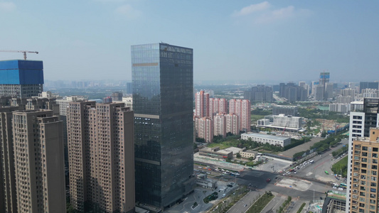 西咸新区丝路金融中心大楼航拍2视频