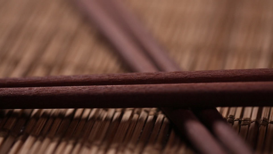 木质筷子竹筷子 视频