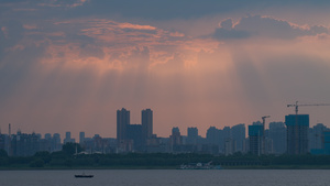 延时摄影城市天空阳光耶稣光自然天气街景4k素材12秒视频