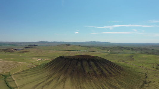 内蒙古乌兰达火山航拍视频