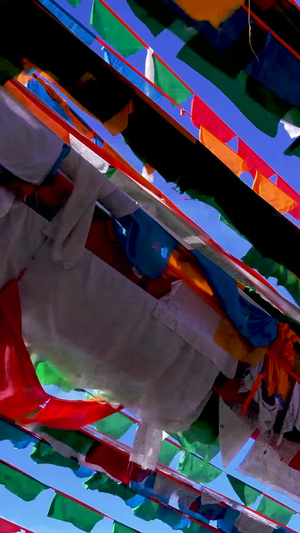 西藏高原上飘动的经幡喇嘛教21秒视频