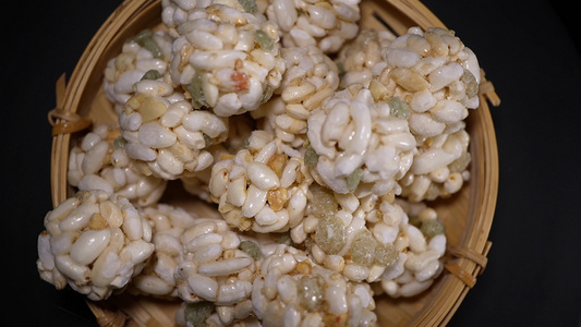 坚果米花酥甜品零食视频
