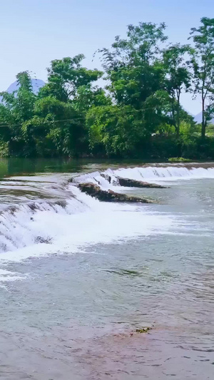 喀斯特地貌溪流瀑布梯级水库21秒视频