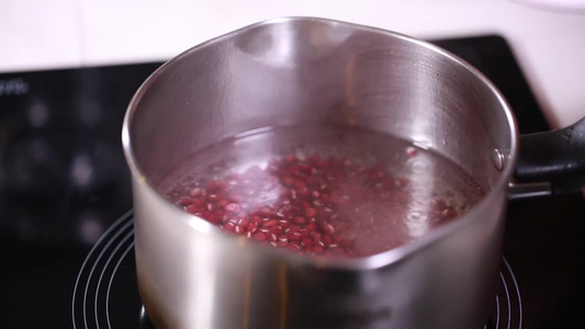 水煮红豆沙红豆汤视频