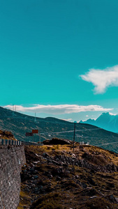 延时西藏318色季拉山观景台南迦巴瓦雪山山峰318国道视频