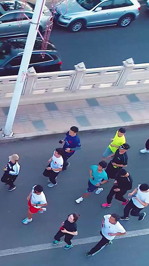 城市跑团跑步【该视频无肖像权】27秒视频