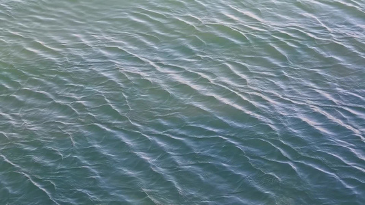 大海海水海平面波纹波浪慢镜头自然风光视频