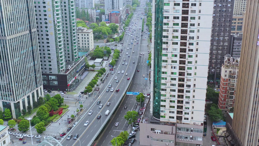 航拍武汉内环中北路繁忙交通视频
