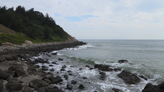 南海茂名海域海岸航拍视频