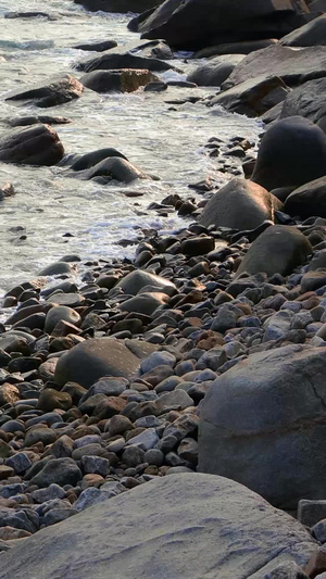 海边鹅卵石68秒视频