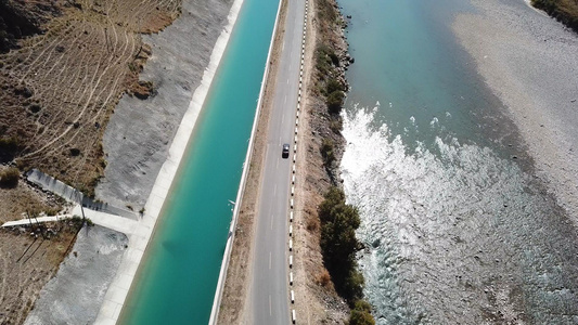 新疆喀拉峻大峡谷公路4K航拍视频