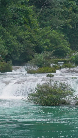 贵州黔南荔波响水河瀑布5A景点21秒视频