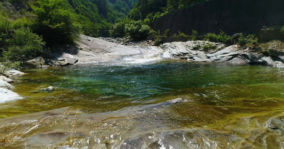 商南县5A级金丝峡大峡谷水流航拍视频