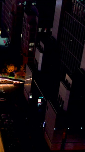 航拍夜色中的武汉大道交通景观路视频