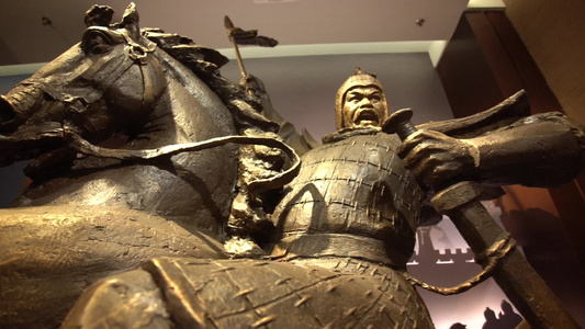 古代将军形象雕像视频