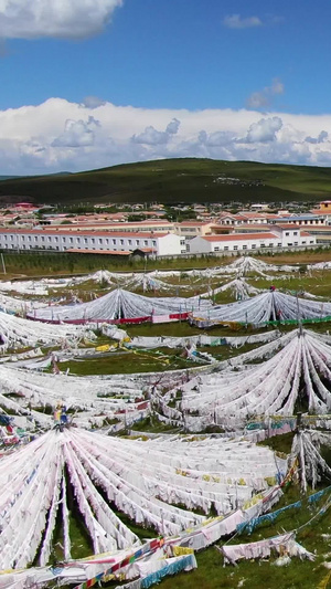 航拍四川阿坝旅游景点瓦切塔林景区自驾旅游79秒视频