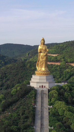 航拍苏州太湖西山飘渺峰观音寺旅游景点31秒视频