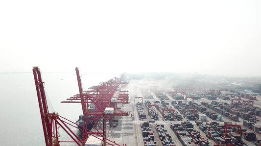 航拍港口货运码头视频