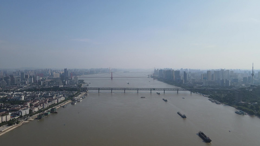 湖北武汉城市风光长江大桥航拍视频