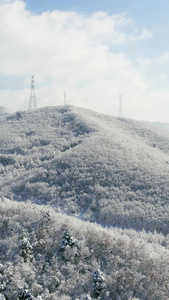 东北冬季雪山风光本溪市视频