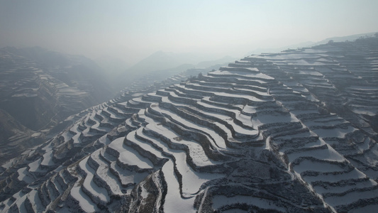 雪景梯田航拍视频