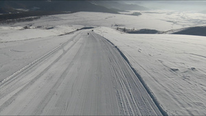 4K新疆雪地滑雪37秒视频