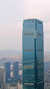 航拍湖南第一高楼天际线视频