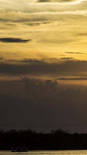 黄昏夕阳的天空风光风景15秒视频