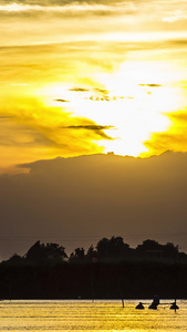 黄昏夕阳的天空风光风景视频