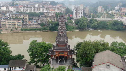 侗族特色建筑风雨桥航拍视频