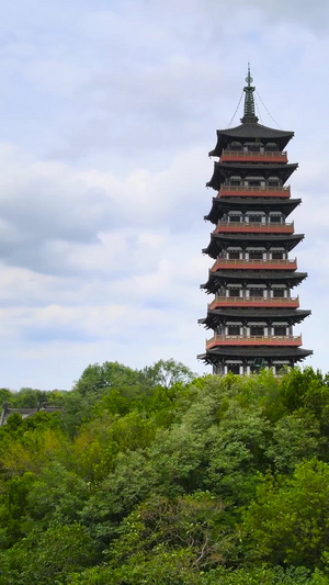 5A风景区扬州地标古寺大明寺栖灵塔佛塔航拍江苏旅游74秒视频