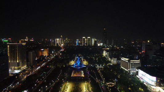 航拍山东济南泉城广场夜景灯光视频