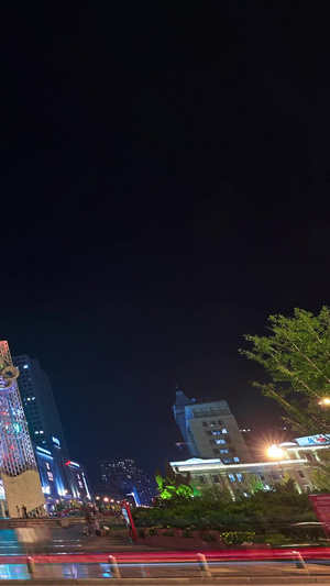 鞍山城市地标胜利广场车流灯光标志性19秒视频