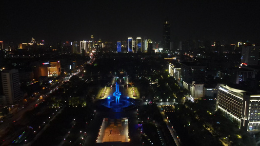 航拍山东济南泉城广场夜景视频