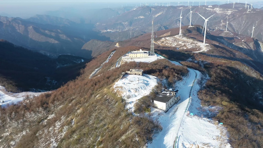 高山雪景视频