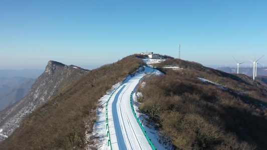 高山雪景视频