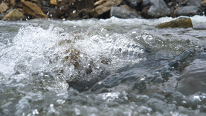 高清拍摄升格浪花水流113秒视频