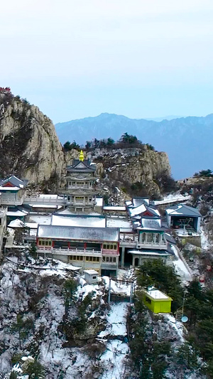 洛阳栾川老君山雪景航拍旅游度假41秒视频