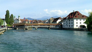 瑞士卢塞恩的斯普罗伊尔桥7秒视频
