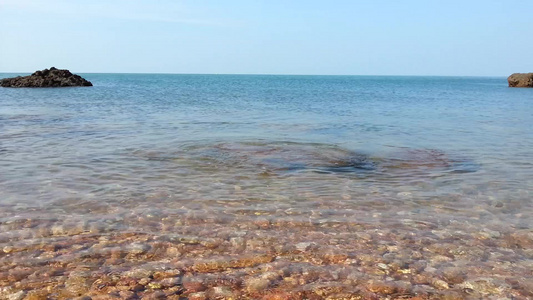 岩石海滩视频