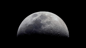 旅行月亮10秒视频