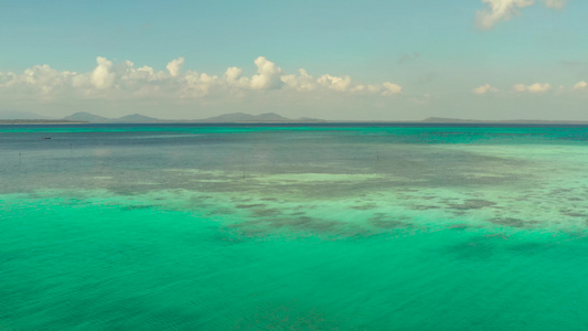 带环礁湖和热带岛屿的热带景观巴拉巴克古拉旺菲利平斯视频